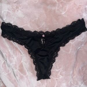 Victoria’s Secret Black Lace Panties size Medium